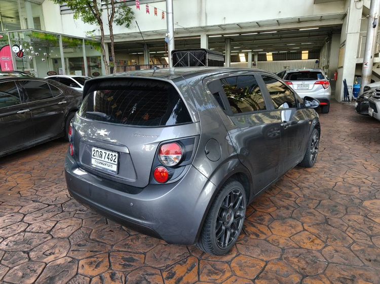 Chevrolet Sonic 2013 1.4 LT Sedan เบนซิน ไม่ติดแก๊ส เกียร์อัตโนมัติ เทา รูปที่ 3
