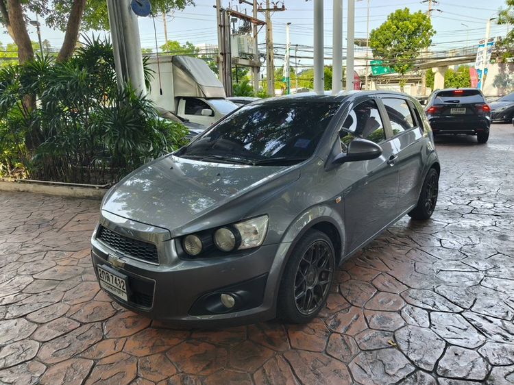 Chevrolet Sonic 2013 1.4 LT Sedan เบนซิน ไม่ติดแก๊ส เกียร์อัตโนมัติ เทา รูปที่ 2