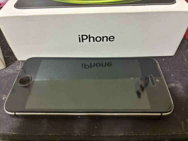 iPhone SE