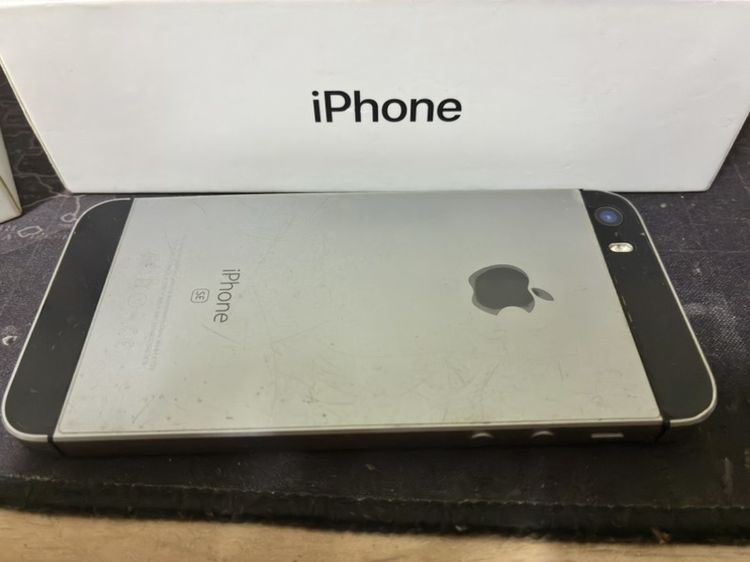 iPhone SE รูปที่ 2