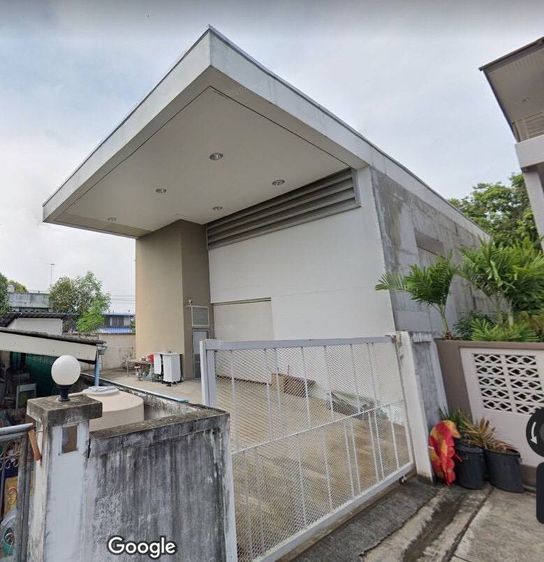ให้เช่า โกดัง หมู่บ้านมิตรภาพ 2 อ่อนนุช 46  ศรีนครินทร์ 38