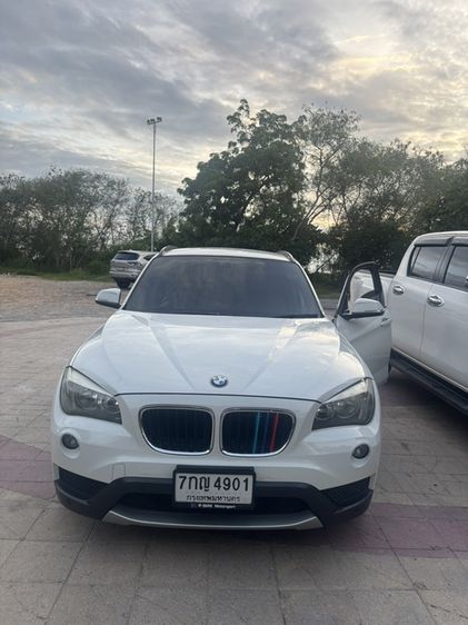 รถ BMW X1 1.5 sDrive18i Iconic สี ขาว