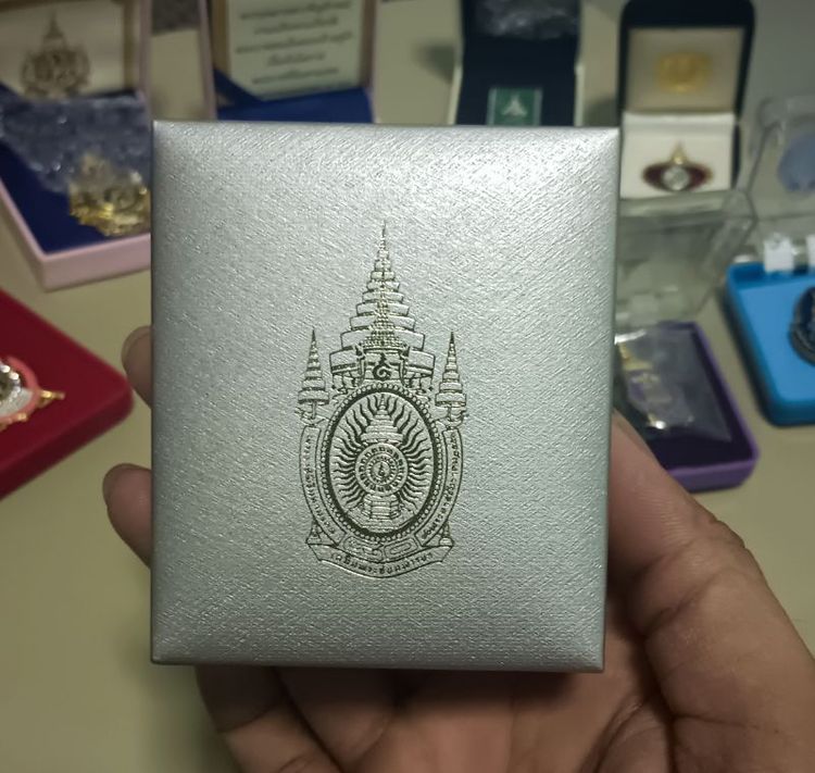 เข็มที่ระลึก รูปที่ 2