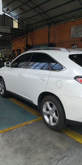 Lexus RX270 2011 2.7 Premium Moonroof Utility-car เบนซิน เกียร์อัตโนมัติ ขาว รูปที่ 3