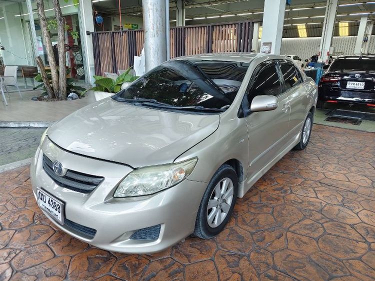 รถ Toyota Altis 1.6 G สี บรอนซ์ทอง