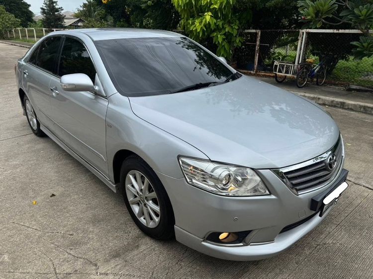 รถ Toyota Camry 2.0 G สี เทา