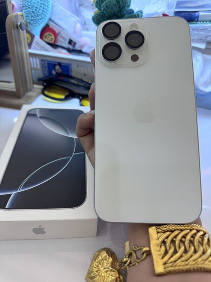 iphone16promax สีขาว 256 สวยมาก อุปกรณ์ครบมีกล่อง  สายชาร์จ รูปที่ 8