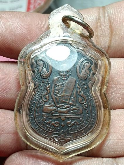 พระให้เช่า