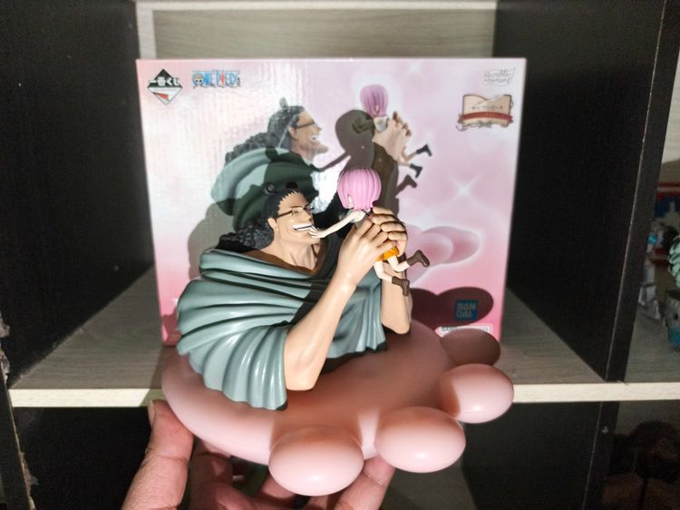 โมเดล Kuma  Bonney - Revible Moment