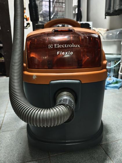 ELECTROLUX Z931 เป็นเครื่องดูดฝุ่นอเนกประสงค์ 3-in-1 (ดูดแห้ง/ดูดน้ำ/เป่าลม) รูปที่ 3