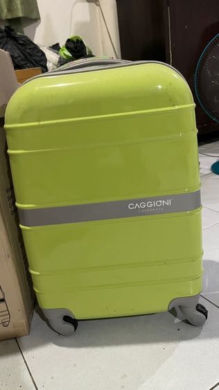 กระเป๋าเดินทางล้อลาก Caggioni