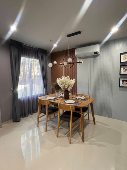 อื่นๆ ไม่มี สร้างเสร็จก่อน 2010 🏡✨ ขายบ้านเดี่ยว 2 ชั้น สภาพใหม่ ทำเลชานเมือง ใกล้ย่านเศรษฐกิจ ✨🏡 รูปที่ 3