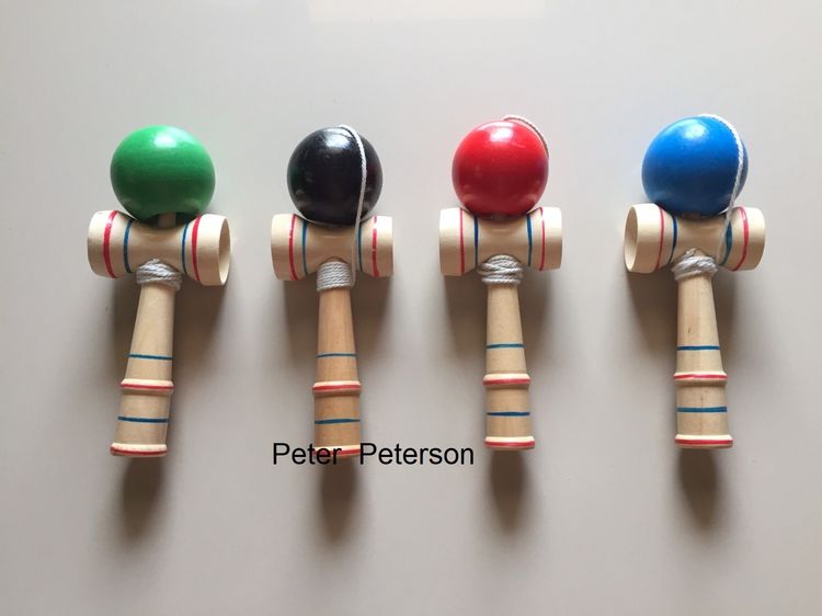 (อยู่ไทยพร้อมส่ง) เคนดามะ Kendama けん玉 ของเล่นสไตล์ญี่ปุ่น  ขนาดเหมาะมือ สำหรับทุกเพศ ทุกวัย เด็กเล่นได้ ผู้ใหญ่เล่นดี