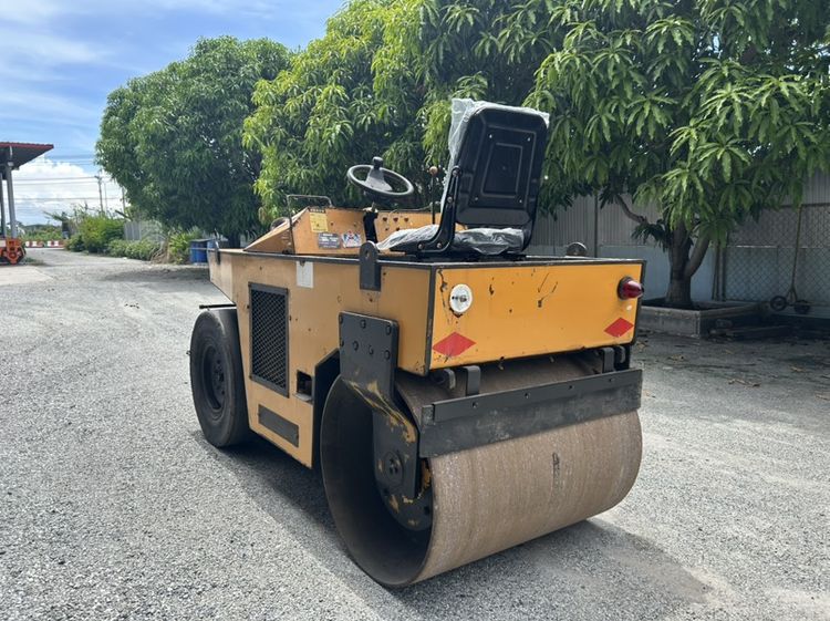 รถบดล้อหน้ายางหลังเหล็ก BOMAG รุ่น BW102AC ขนาด 2.5 ตัน รถเก่านอกนำเข้า รูปที่ 8