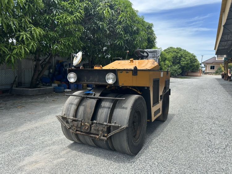 รถบดล้อหน้ายางหลังเหล็ก BOMAG รุ่น BW102AC ขนาด 2.5 ตัน รถเก่านอกนำเข้า รูปที่ 2