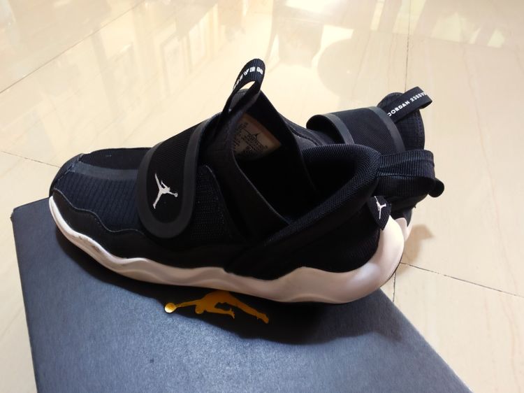 รองเท้าเด็ก Nike Jordan