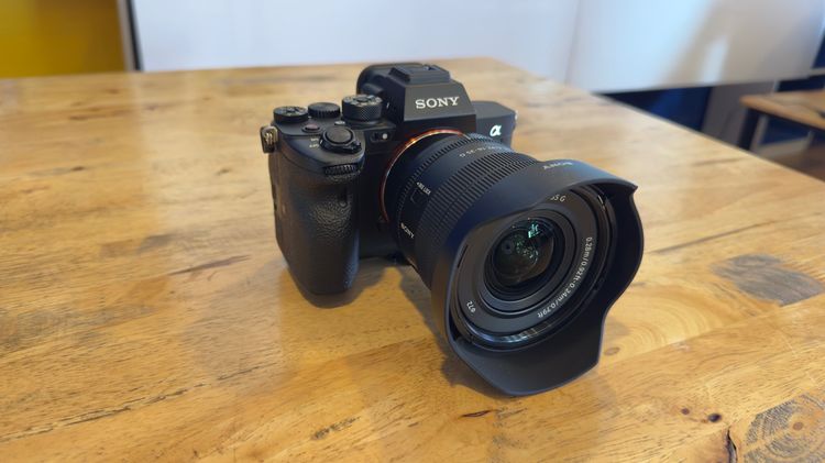 Sony A7S III สภาพเหมือนใหม่ + แบต 2 ก้อน + SD 2 ใบ รูปที่ 3