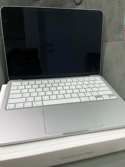ขายMacBook NEO 8/512 สีSilver⚪ รูปที่ 3