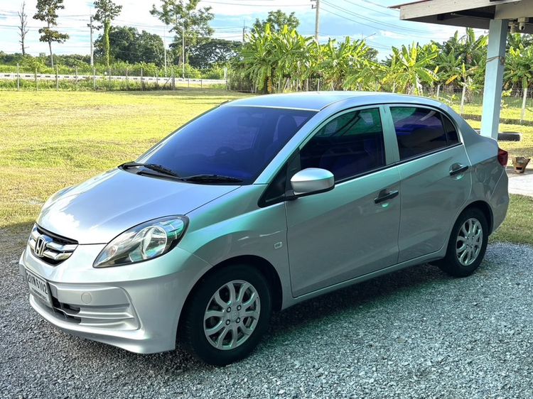 รถ Honda Brio 1.2 Amaze V สี บรอนซ์เงิน