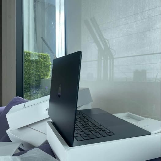 Apple แมค โอเอส 16 กิกะไบต์ ใช่ ขาย macbook air m4 15 นิ้ว