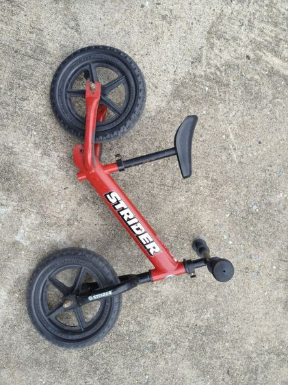 รถจักรยานทรงตัว จักรยานเด็ก balance bike มือสองสภาพสมบูรณ์ รูปที่ 2