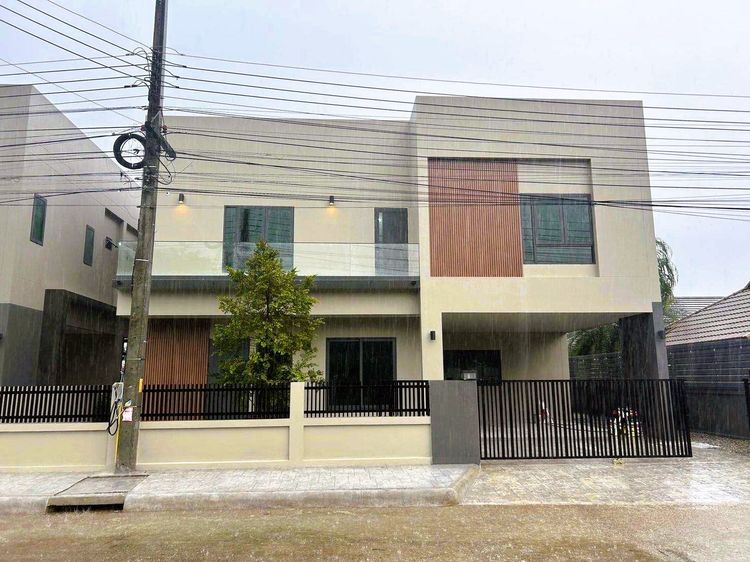🏠 บ้านเดี่ยว2ชั้น ทำเลเศรษฐกิจ ใกล้กาดฝรั่ง  หางดง
