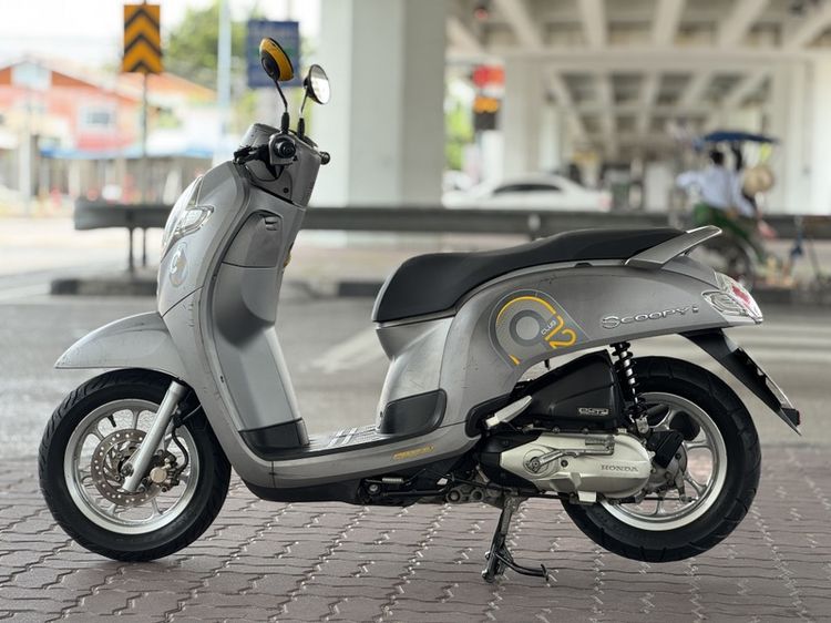 Honda Scoopy 2018