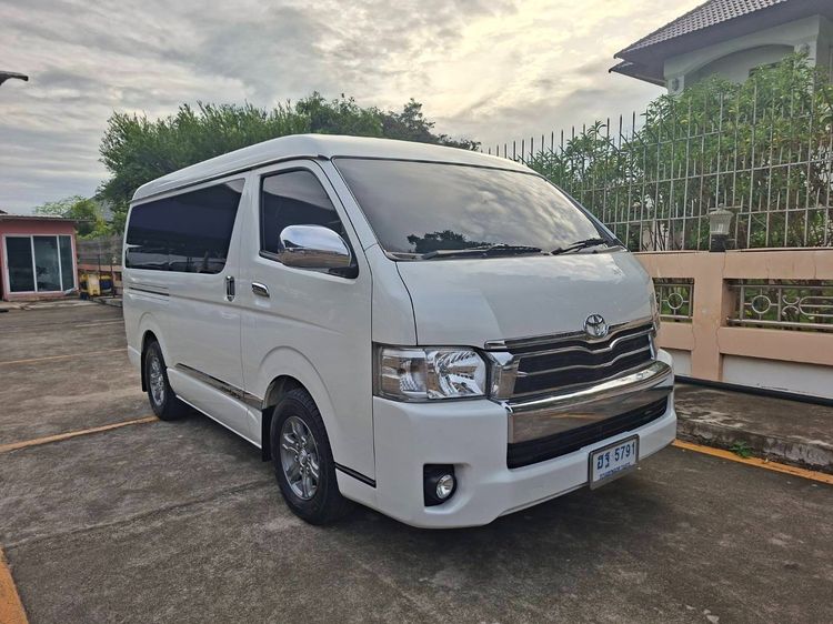 Toyota Ventury 2018 3.0 G Van ดีเซล เกียร์อัตโนมัติ ขาว รูปที่ 3
