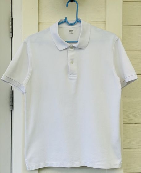 อื่นๆ EU 39 ขาว แขนสั้น เสื้อโปโล (Polo Shirt) แบรนด์ UNIQLO (M อก-39) มือสอง