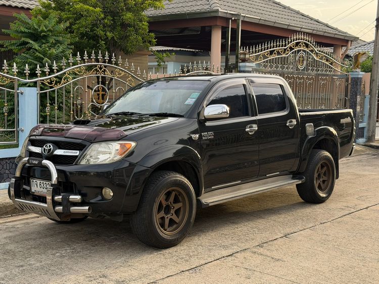 รถ Toyota Hilux Vigo 3.0 E Prerunner สี ดำ