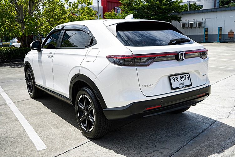 Honda HR-V 2022 1.5 e:HEV E Utility-car ไฮบริด ไม่ติดแก๊ส เกียร์อัตโนมัติ ขาว รูปที่ 4