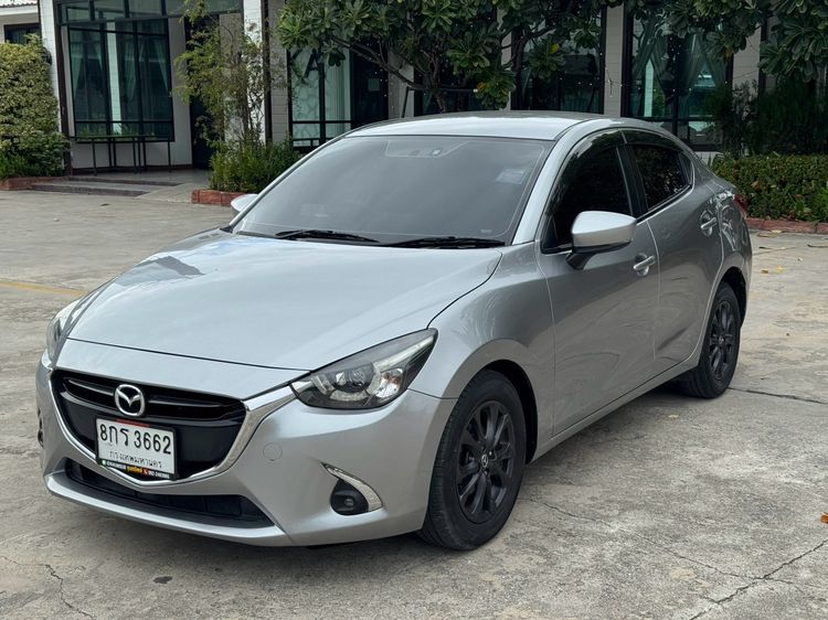 รถ Mazda Mazda 2 1.3 High Plus สี เทา