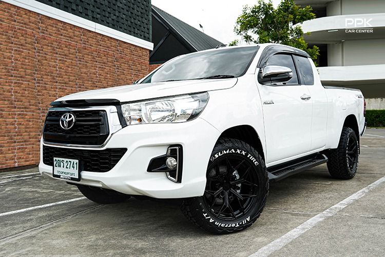 รถ Toyota Hilux Revo 2.4 J Plus Prerunner สี ขาว