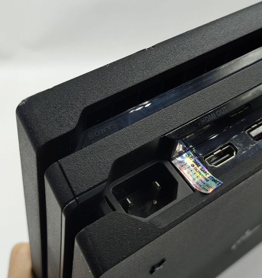 PS4 Pro 1TB CUH-7015B รูปที่ 18