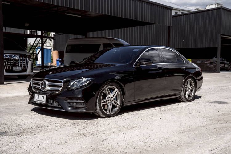 Mercedes Benz E350e AMG Dynamic