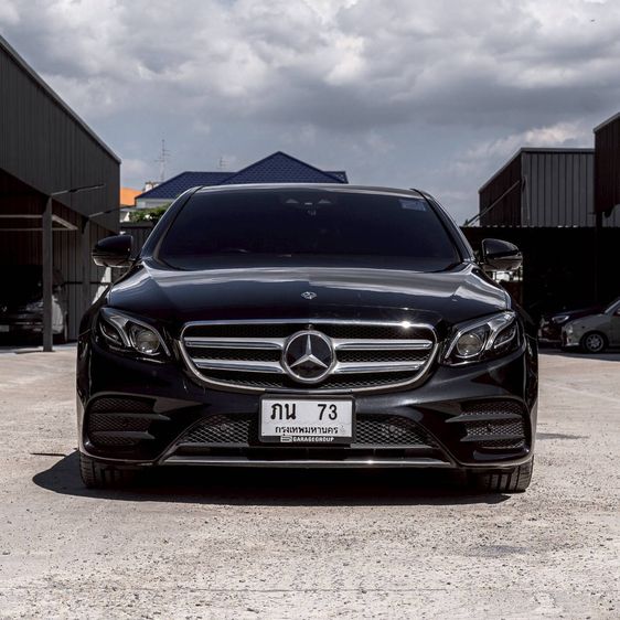 Mercedes-Benz E-Class 2018 E350e Sedan เบนซิน เกียร์อัตโนมัติ ดำ รูปที่ 4