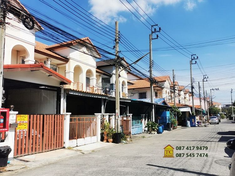 มีบางส่วน ขายทาวน์เฮ้าส์ 2 ชั้น 20 ตรว. ม.พนาสนธิ์แพรกษา ทำเลดีพร้อมอยู่ เข้าซอยเพียง 450 ม. รูปที่ 2