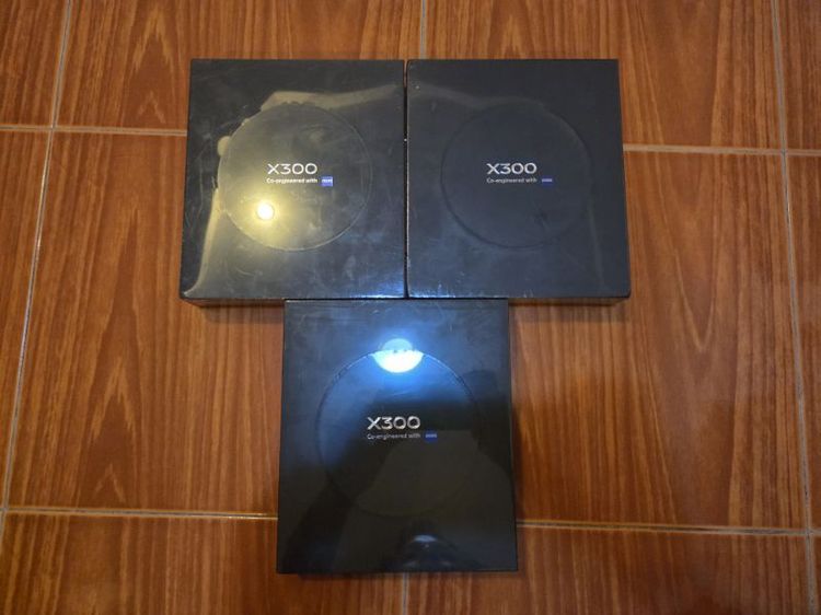 Vivo X300 12/256 ของใหม่ในซีล ยังไม่แกะ