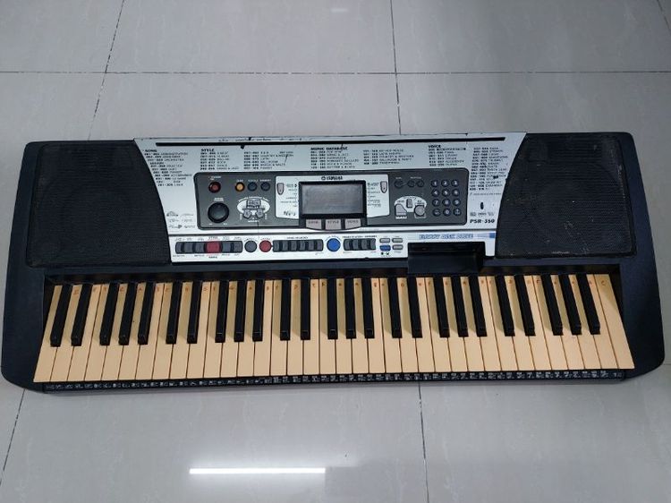 คีย์บอร์ดไฟฟ้า Yamaha PSR-350 สภาพพร้อมใช้งาน