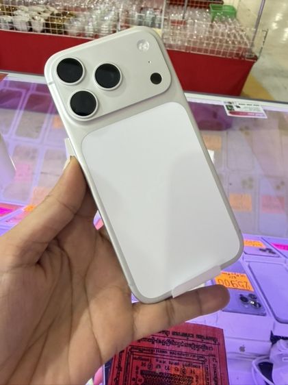 17pro 256gb ขาว ประกัน 20มค70