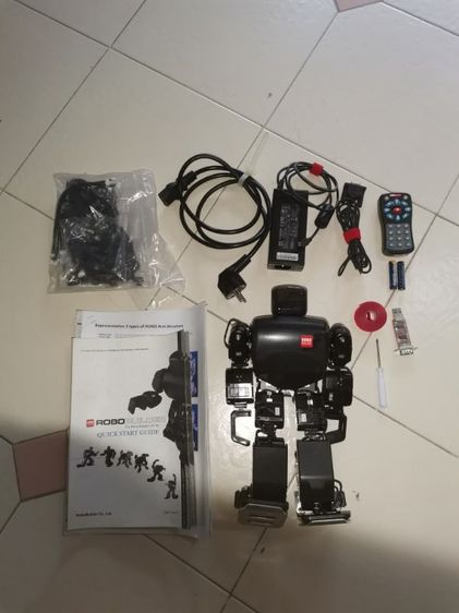 ตุ๊กตา หุ่นยนต่ robo builder