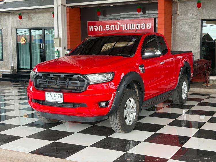 รถ Ford Ranger 2.2 Hi-Rider XLT สี แดง