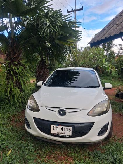 Mazda Mazda 2 2010 1.5 Elegance Groove Sedan เบนซิน ไม่ติดแก๊ส เกียร์ธรรมดา ขาว