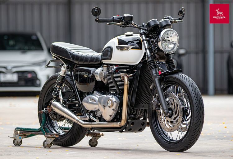 Triumph Bonneville T120 ปี2016 สีทูโทน วิ่ง38,000km. ของแต่งครบ