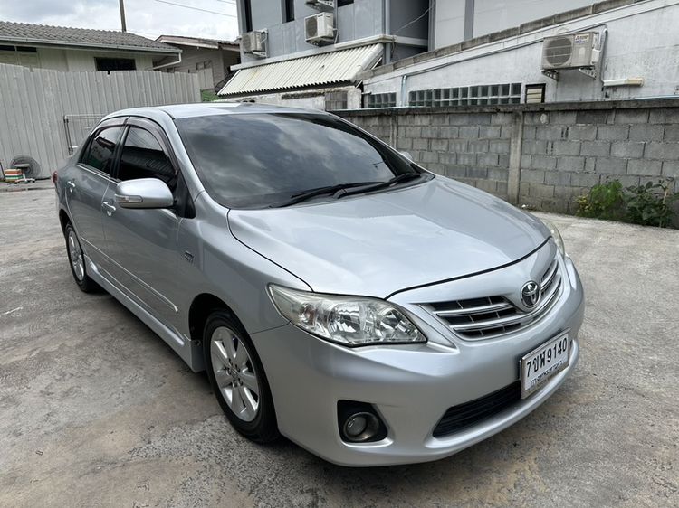 รถ Toyota Altis 1.6 G สี บรอนซ์เงิน