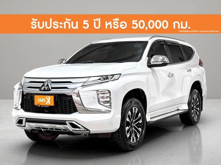 รถ Mitsubishi Pajero Sport 2.4 GT Premium 4WD สี ขาว
