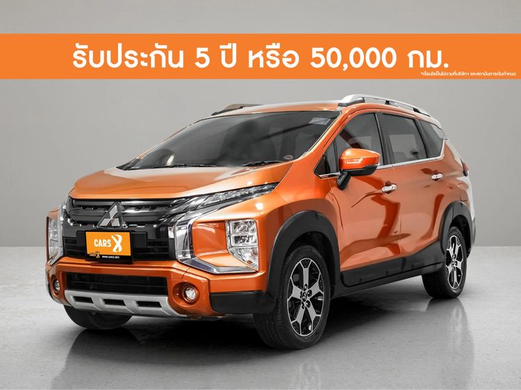 รถ Mitsubishi Xpander Cross 1.5 สี ส้ม