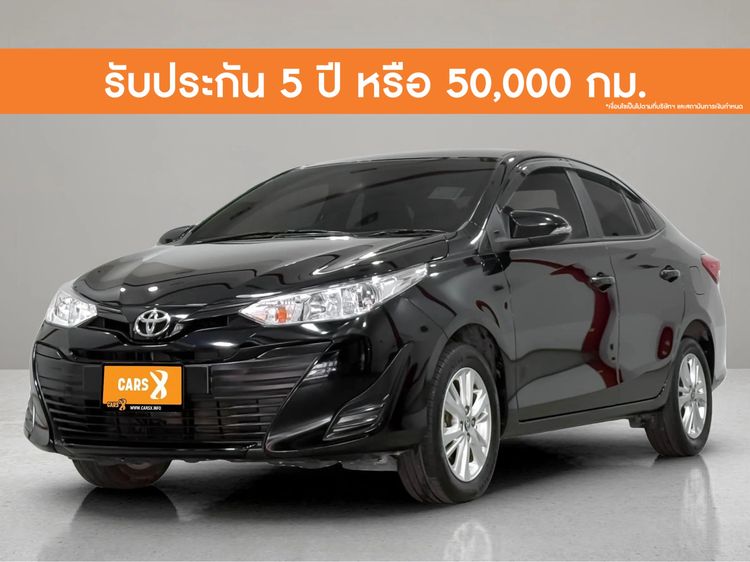 รถ Toyota Yaris ATIV 1.2 E สี ดำ