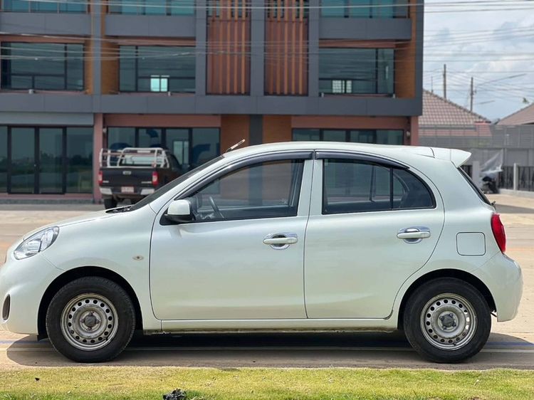 Nissan March 2015 1.2 E Sedan เบนซิน เกียร์อัตโนมัติ ขาว รูปที่ 4