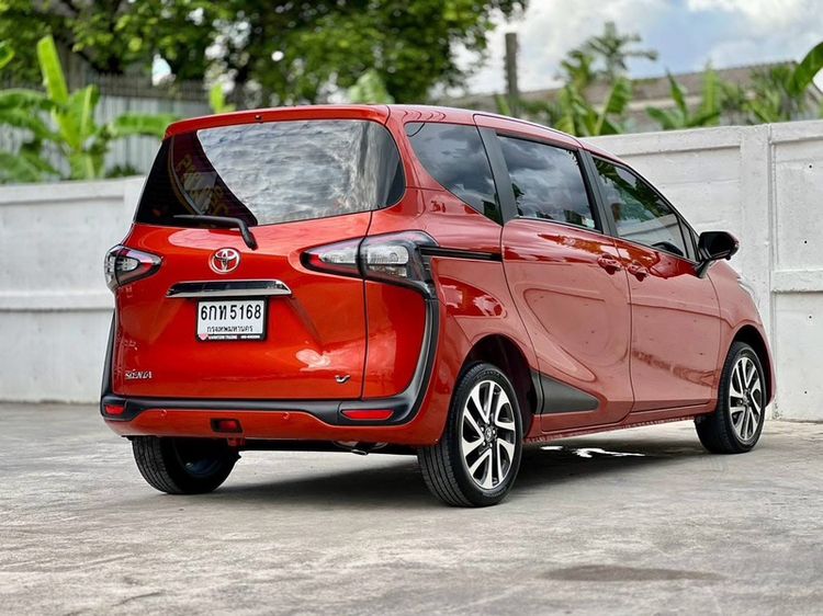 Toyota Sienta 2017 1.5 V Utility-car เบนซิน ไม่ติดแก๊ส เกียร์อัตโนมัติ ส้ม รูปที่ 4